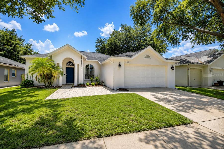 Property photo for 4822 PORTOBELLO CIRCLE, Valrico, FL