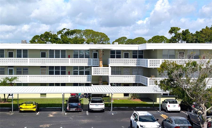 Property photo for 4890 BAY ST NE, #324, St Petersburg, FL