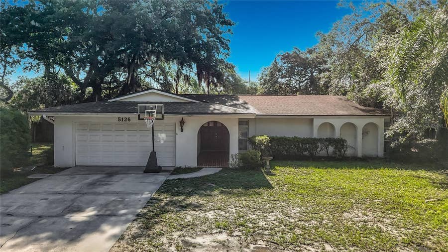 Property photo for 5126 ROLLING HILLS COURT, Tampa, FL