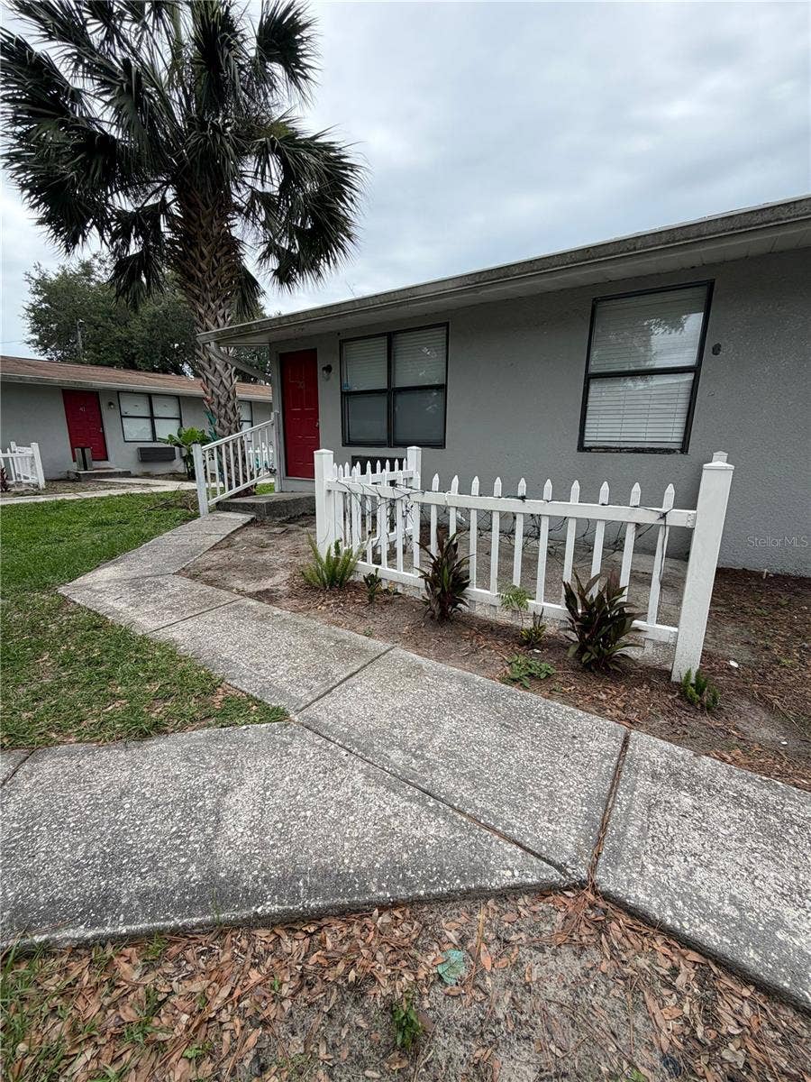 Property photo for 1400 STRAWBERRY PLACE, #33, Plant City, FL