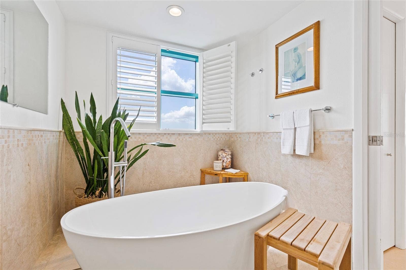 1520 GULF BOULEVARD, #1807, Clearwater Beach, FL 33767