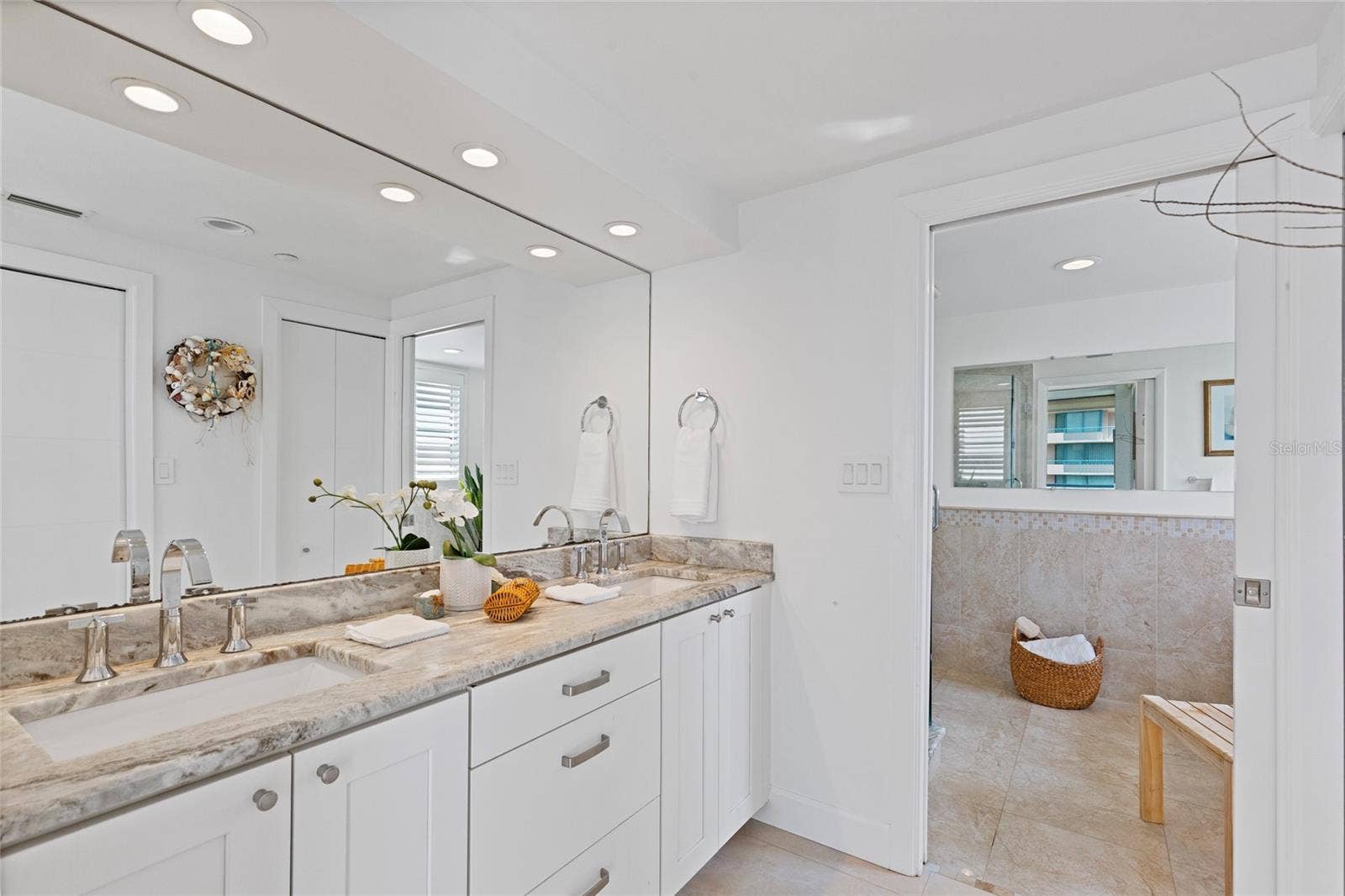 1520 GULF BOULEVARD, #1807, Clearwater Beach, FL 33767