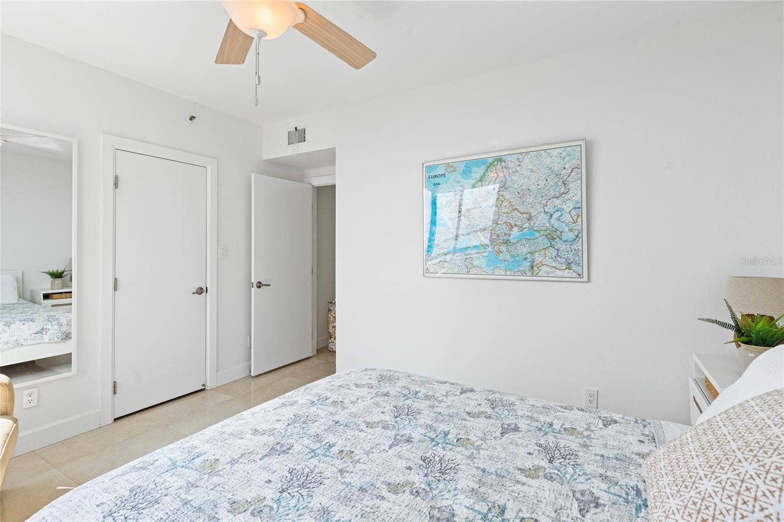 1520 GULF BOULEVARD, #1807, Clearwater Beach, FL 33767