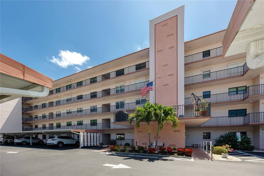 Property photo for 8174 TERRACE GARDEN DRIVE N, #307, St Petersburg, FL