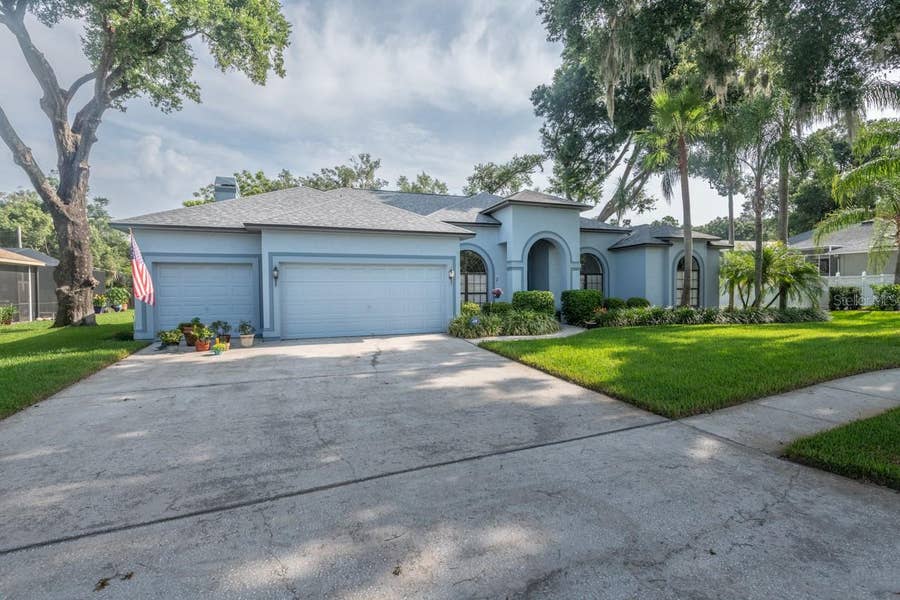 Property photo for 4704 STONE HOLLOW COURT, Valrico, FL