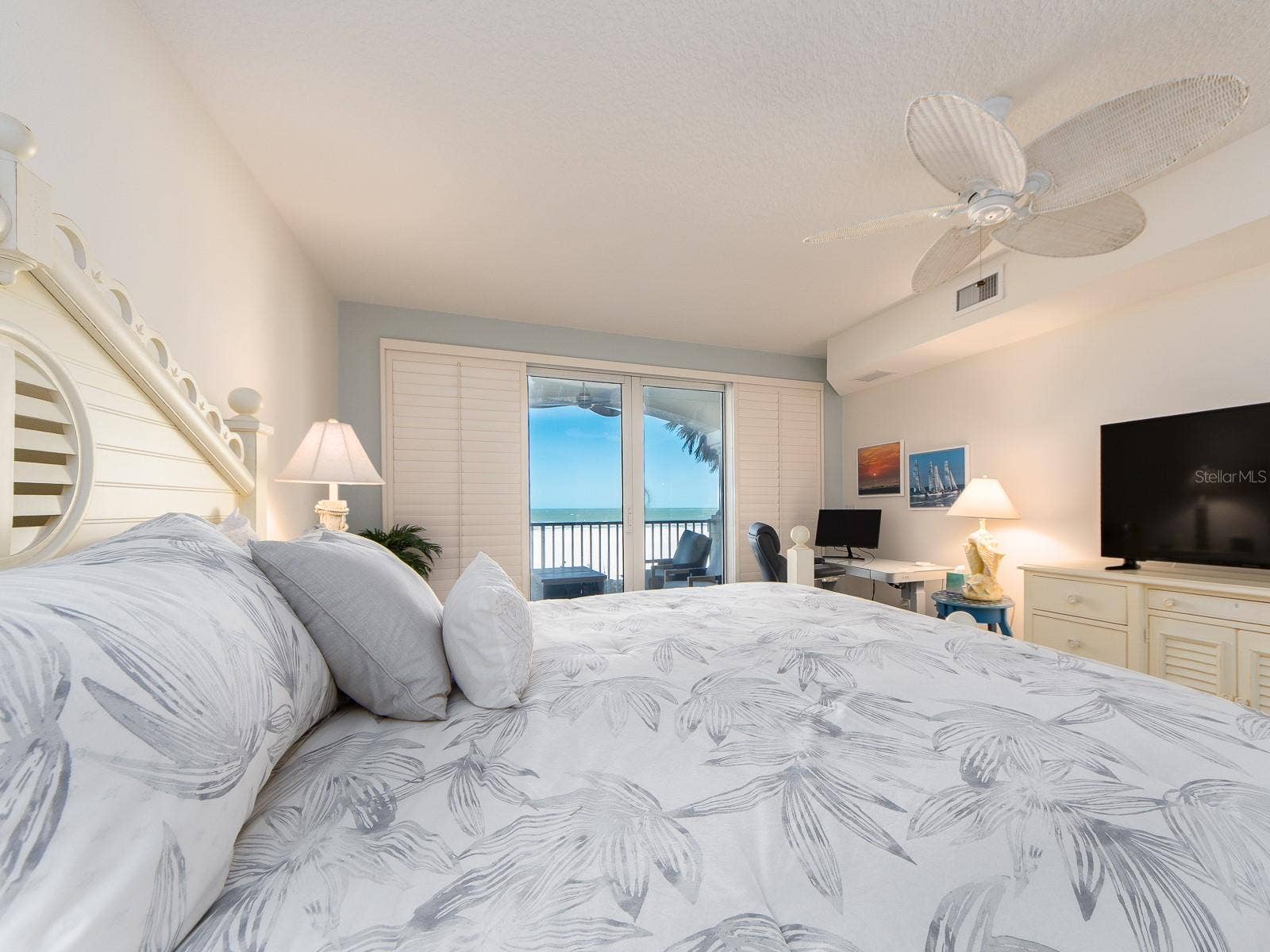 1370 GULF BOULEVARD, #204, Clearwater, FL 33767 1370 GULF BOULEVARD, #204, Clearwater, FL 33767