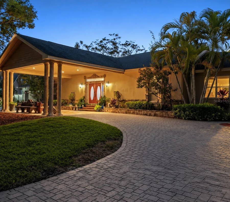 Property photo for 20 BOGIE LANE, Palm Harbor, FL
