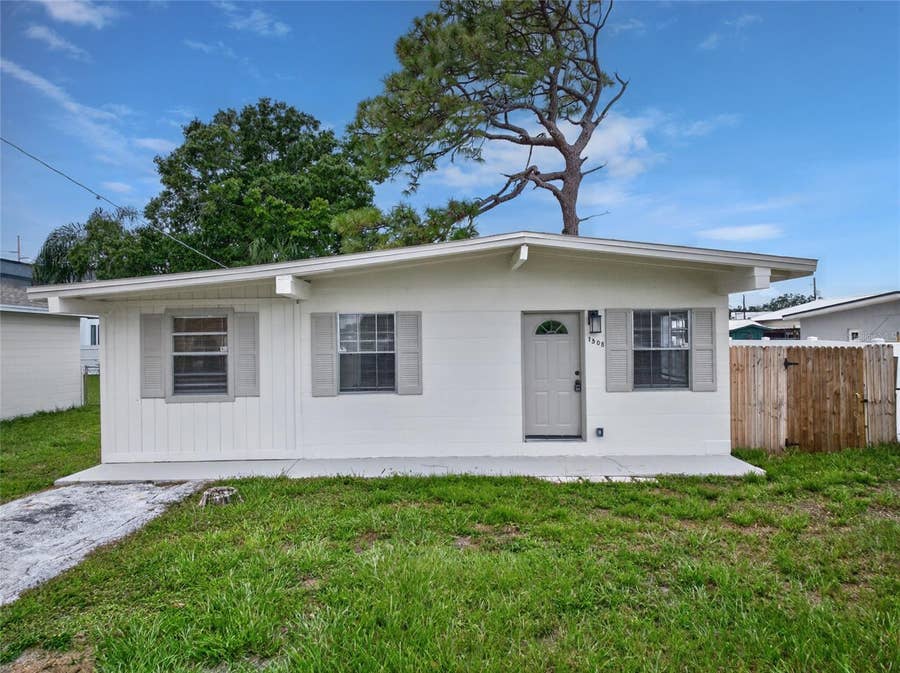 Property photo for 7508 N THATCHER AVENUE, Tampa, FL