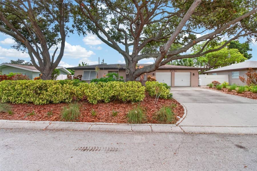 Property photo for 2012 RIPON DRIVE, Clearwater, FL