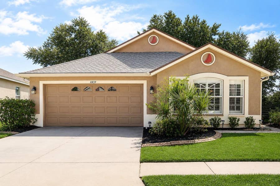 Property photo for 10839 NEWBRIDGE DRIVE, Riverview, FL