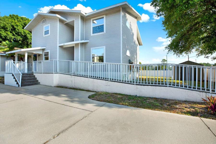 Property photo for 107 47TH AVENUE N, St Petersburg, FL