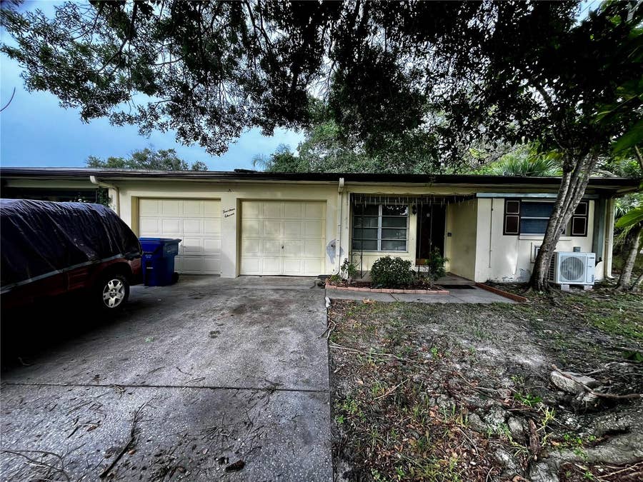Property photo for 1411 KENNYWOOD DRIVE, #Apt B, Largo, FL