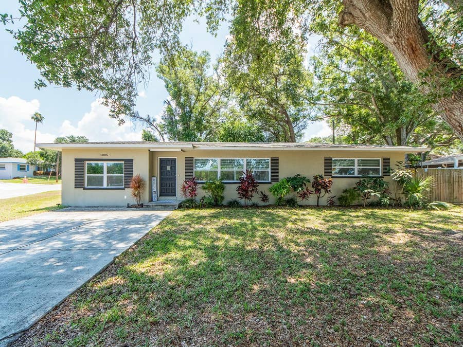 Property photo for 1005 N HIGHLAND AVENUE, Clearwater, FL