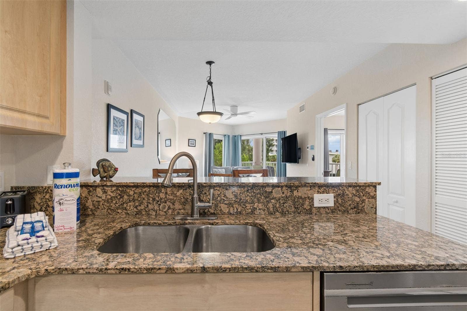 12000 GULF BOULEVARD, #304S, Treasure Island, FL 33706
