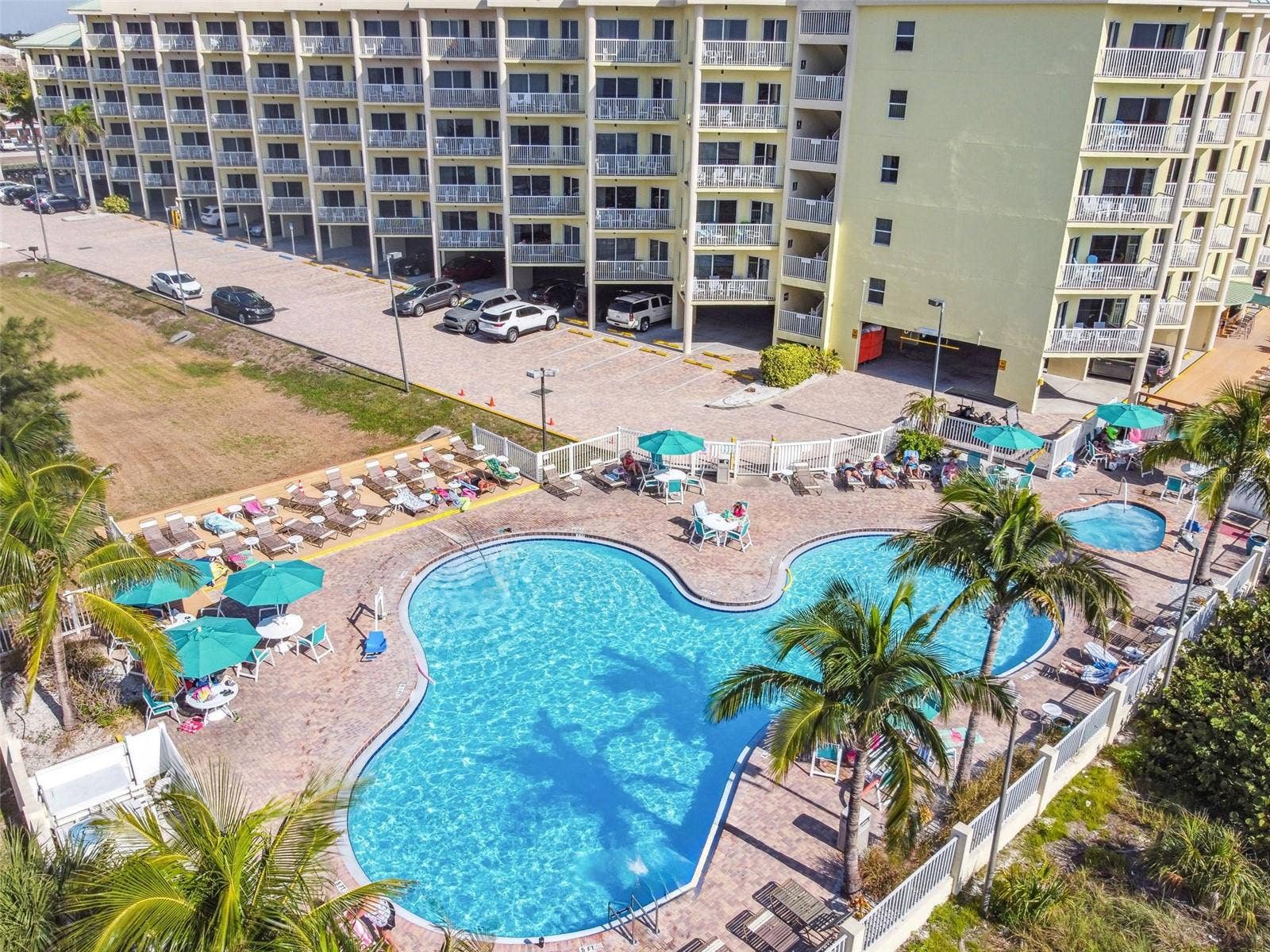12000 GULF BOULEVARD, #304S, Treasure Island, FL 33706