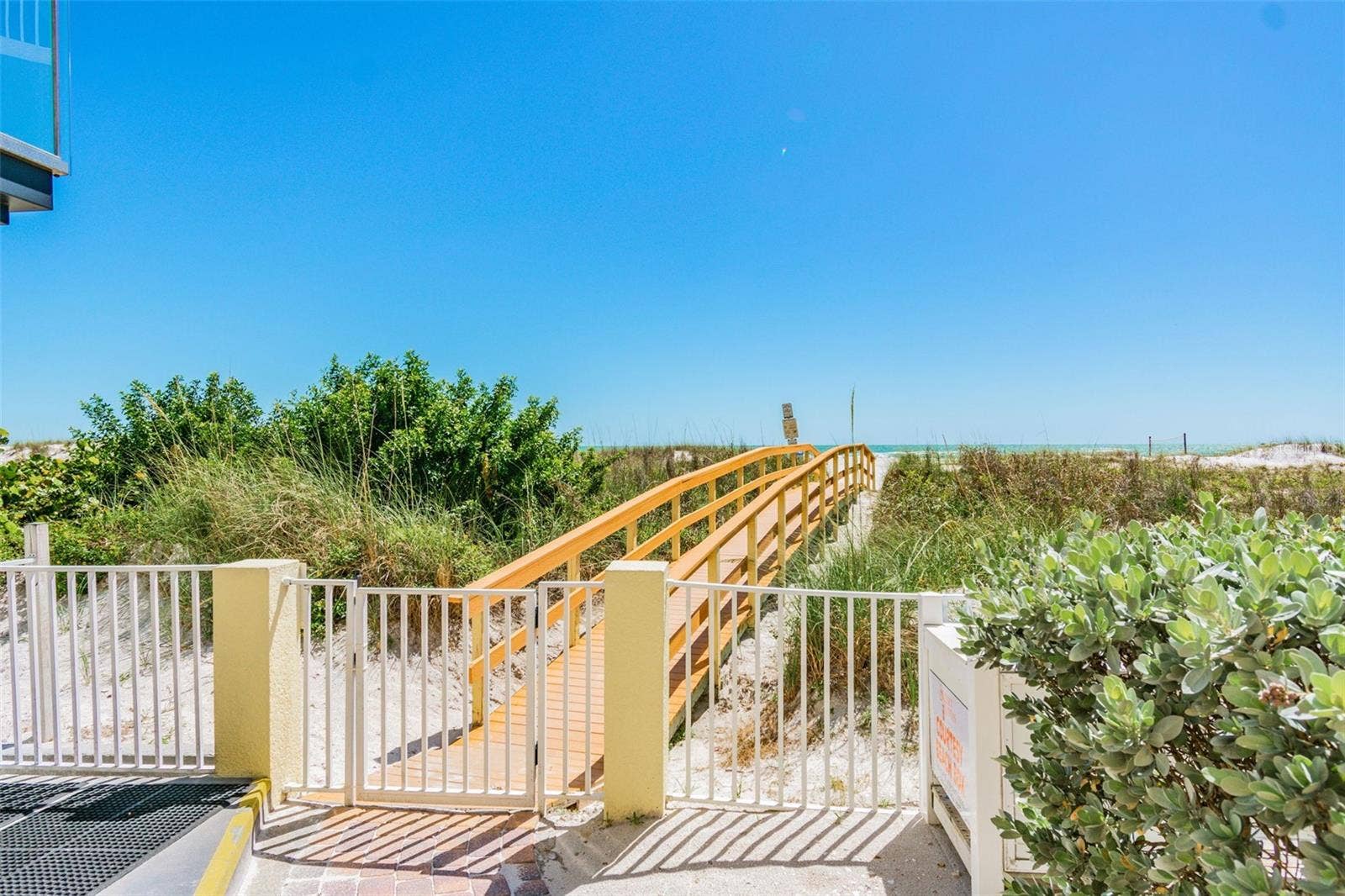 12000 GULF BOULEVARD, #304S, Treasure Island, FL 33706