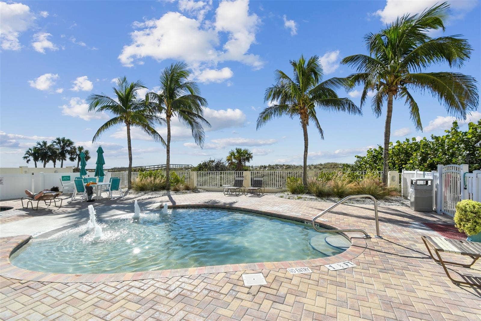 12000 GULF BOULEVARD, #304S, Treasure Island, FL 33706