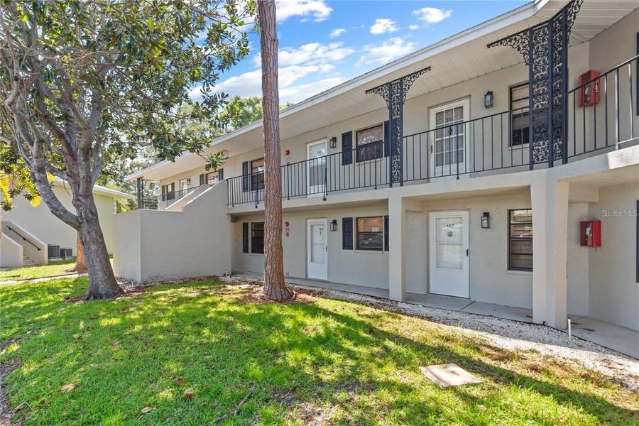 Property photo for 101 LAKE AVENUE NE, #215, Largo, FL