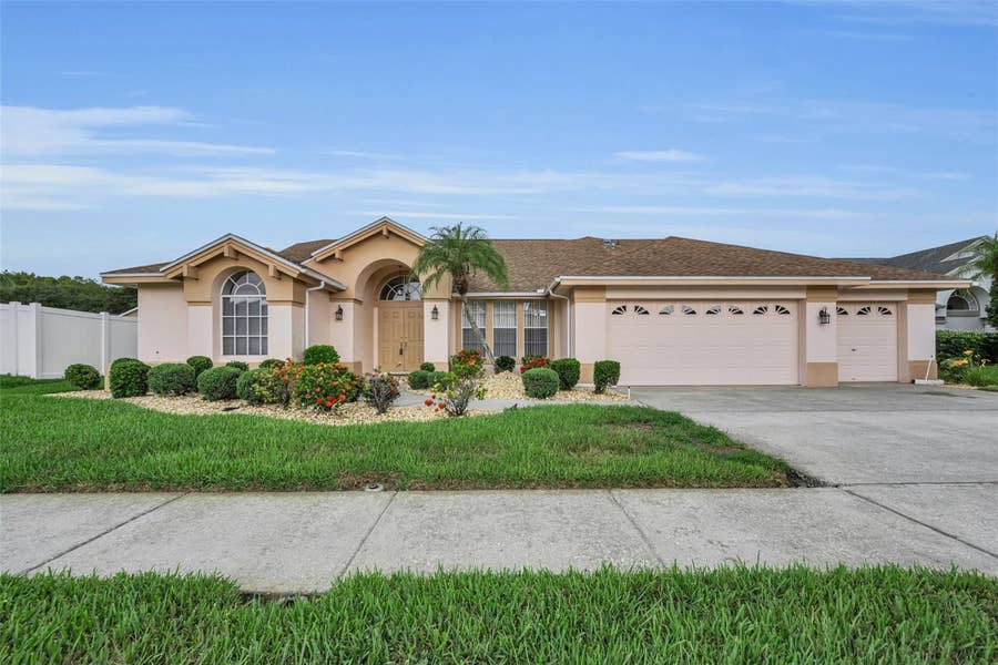Property photo for 7405 EVESBOROUGH LANE, New Port Richey, FL