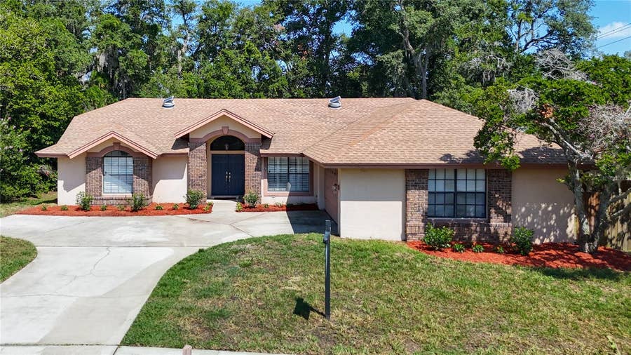Property photo for 2102 LAINDALE PLACE, Valrico, FL