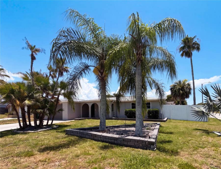 Property photo for 5542 MARBLE DRIVE, New Port Richey, FL
