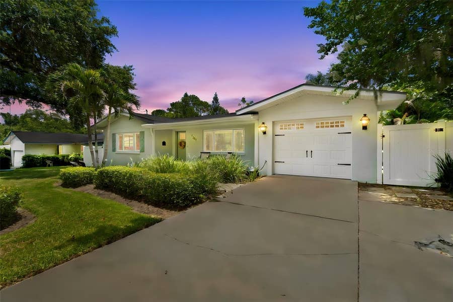 Property photo for 1207 KAPOK CIRCLE, Clearwater, FL