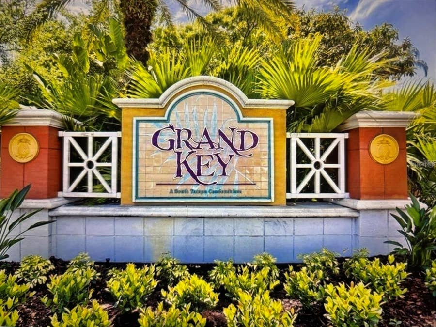 Property photo for 4207 S DALE MABRY HIGHWAY, #11108, Tampa, FL