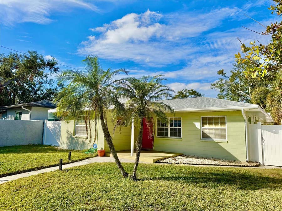 Property photo for 185 22ND AVENUE N, St Petersburg, FL