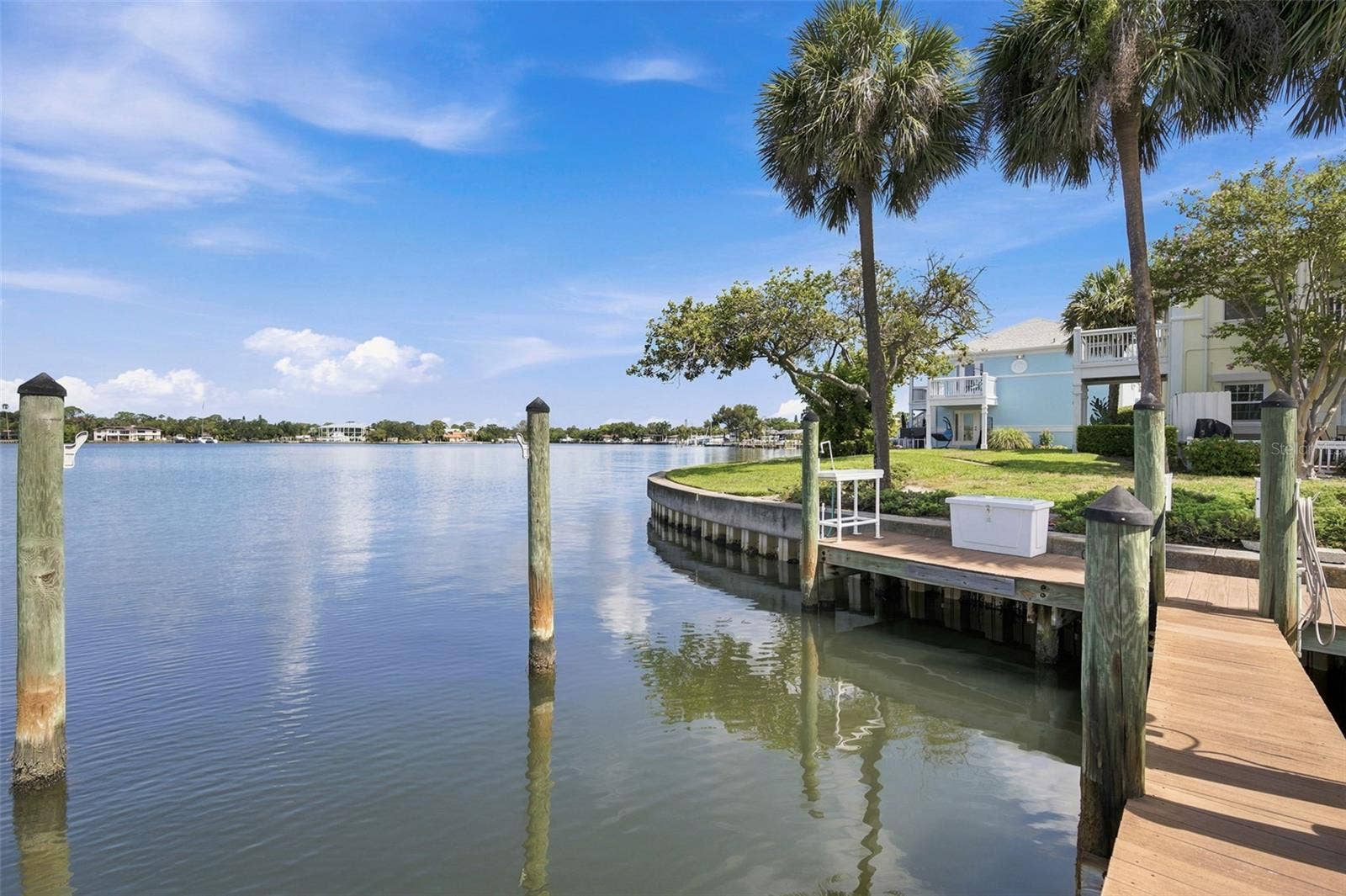 4725 COQUINA KEY DRIVE SE, #D, St Petersburg, FL 33705 4725 COQUINA KEY DRIVE SE, #D, St Petersburg, FL 33705