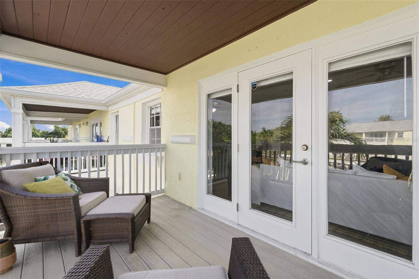 4725 COQUINA KEY DRIVE SE, #D, St Petersburg, FL 33705 4725 COQUINA KEY DRIVE SE, #D, St Petersburg, FL 33705