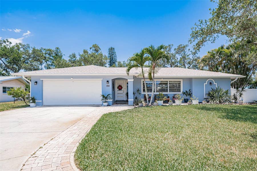 Property photo for 14570 TANGLEWOOD DRIVE, Largo, FL