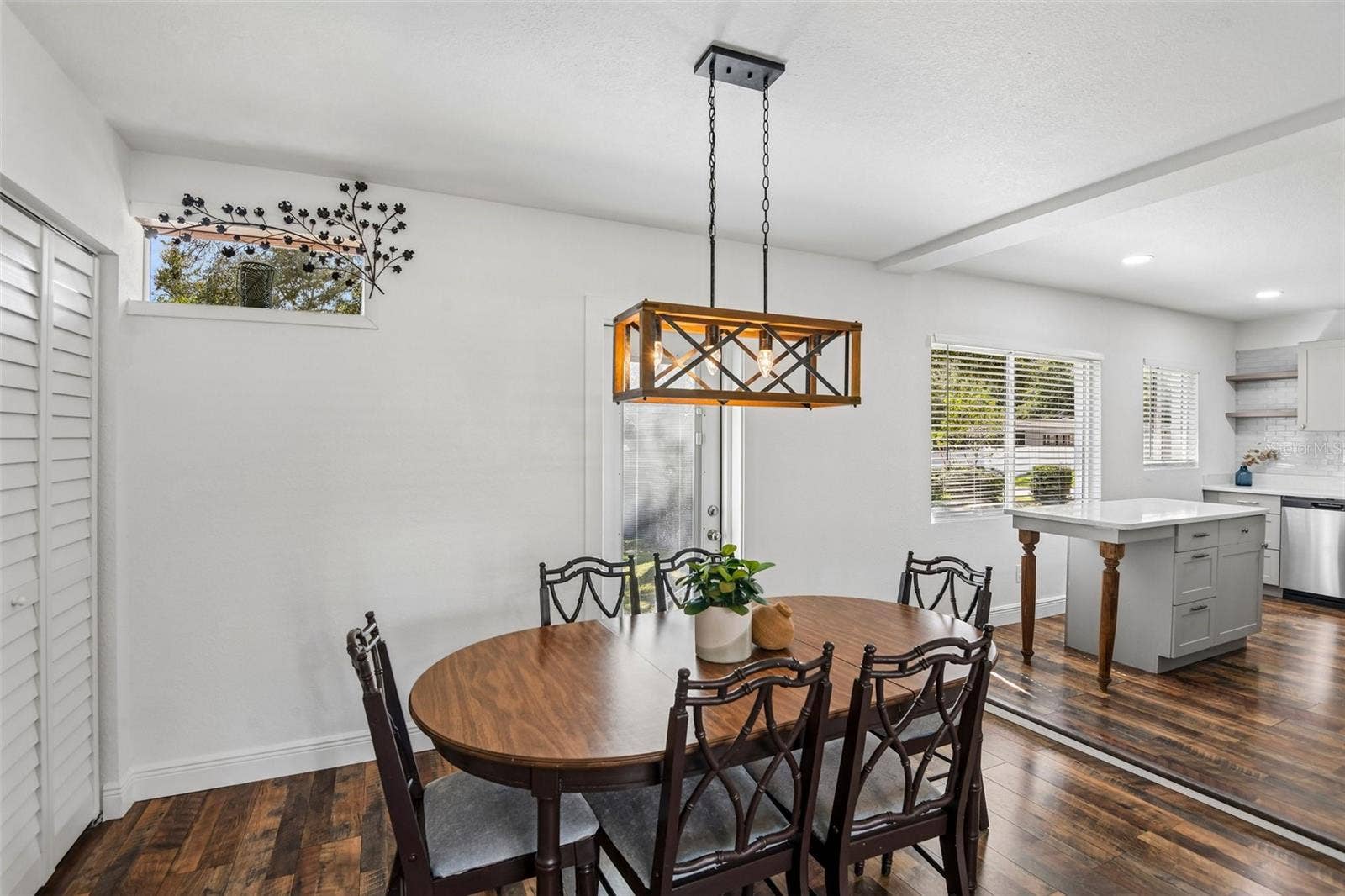 201 REDWOOD AVENUE, Tampa, FL 33617