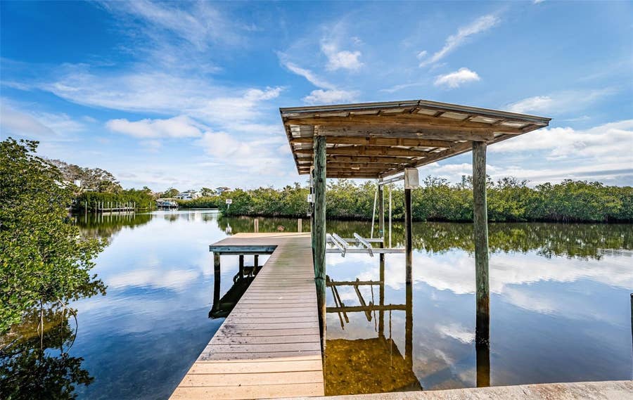 Property photo for 624 MAYO STREET, Crystal Beach, FL