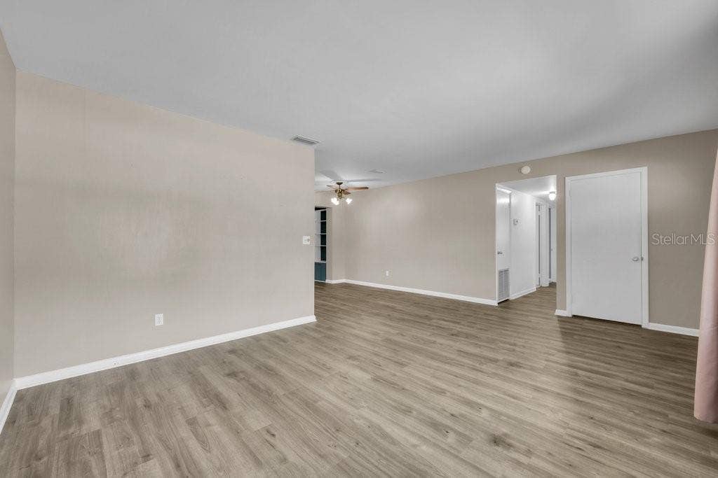1105 N PARSONS AVENUE, Brandon, FL 33510 1105 N PARSONS AVENUE, Brandon, FL 33510