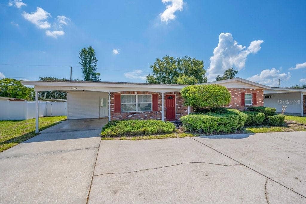 1105 N PARSONS AVENUE, Brandon, FL 33510 1105 N PARSONS AVENUE, Brandon, FL 33510