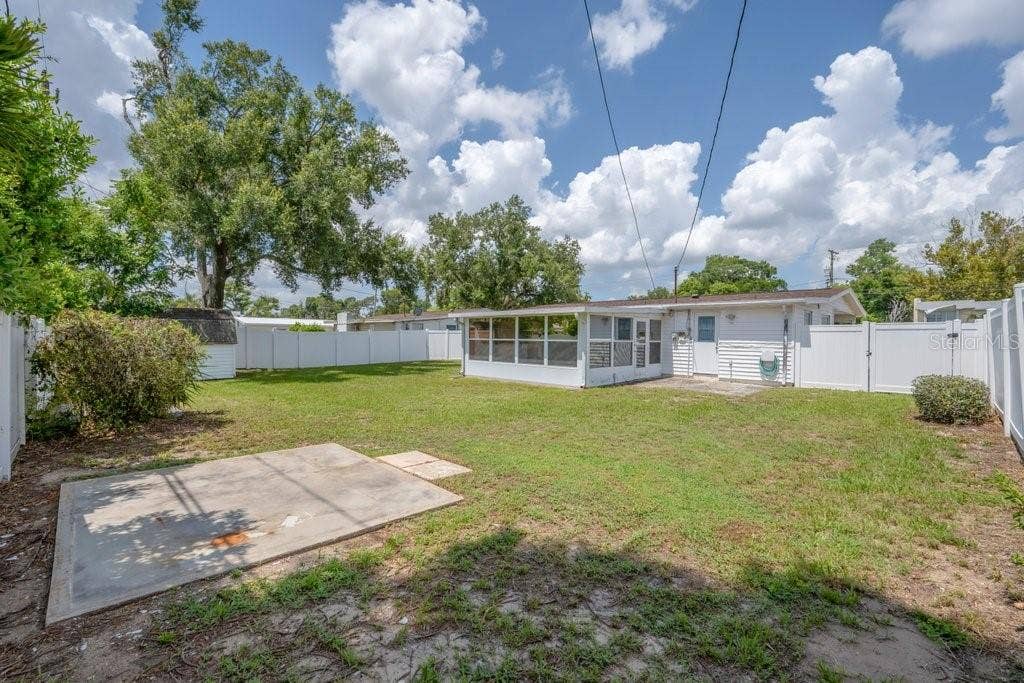1105 N PARSONS AVENUE, Brandon, FL 33510 1105 N PARSONS AVENUE, Brandon, FL 33510