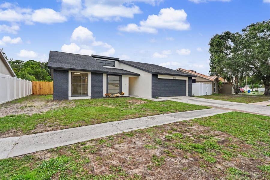 Property photo for 6716 TIMBERLANE WEST DRIVE, Tampa, FL