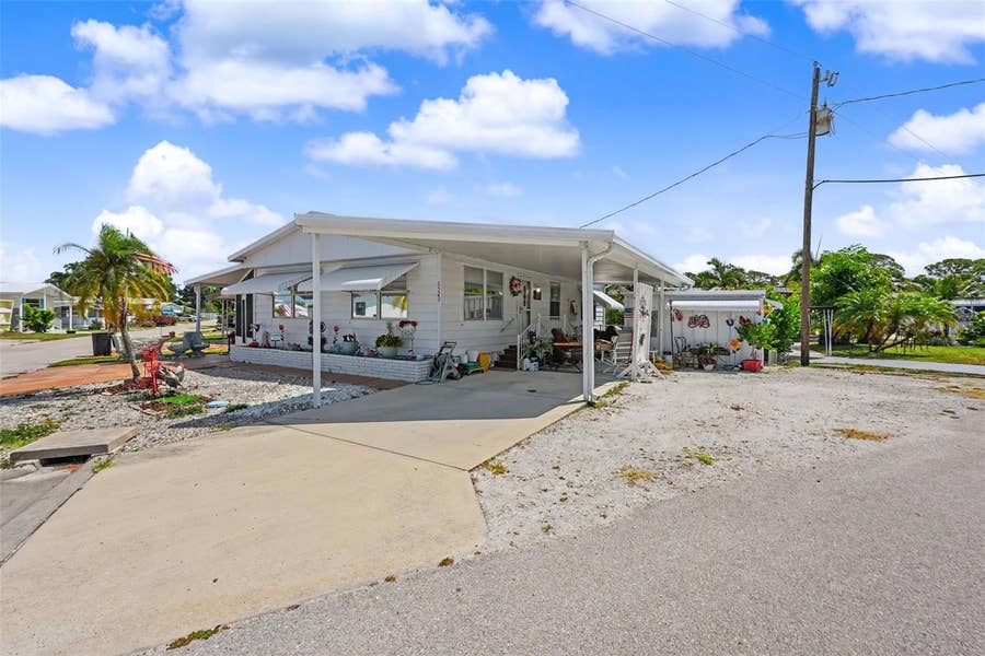 Property photo for 6523 KANSAS STREET, Bradenton, FL
