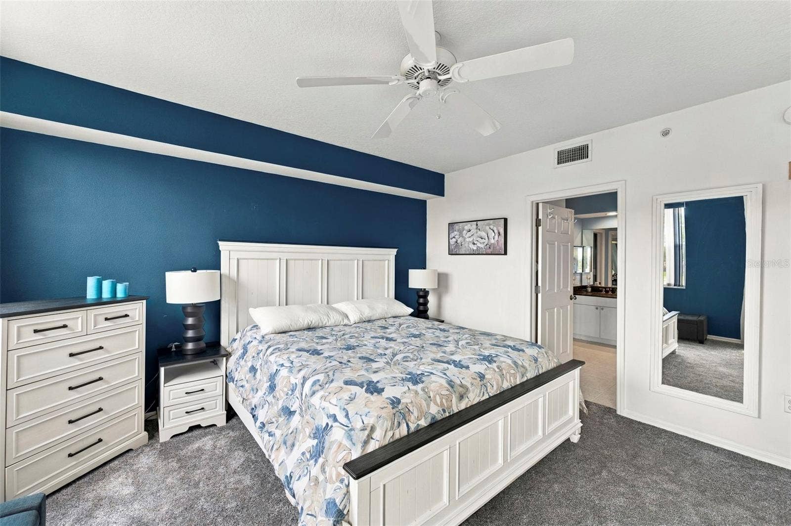 1200 COUNTRY CLUB DRIVE, #2205, Largo, FL 33771