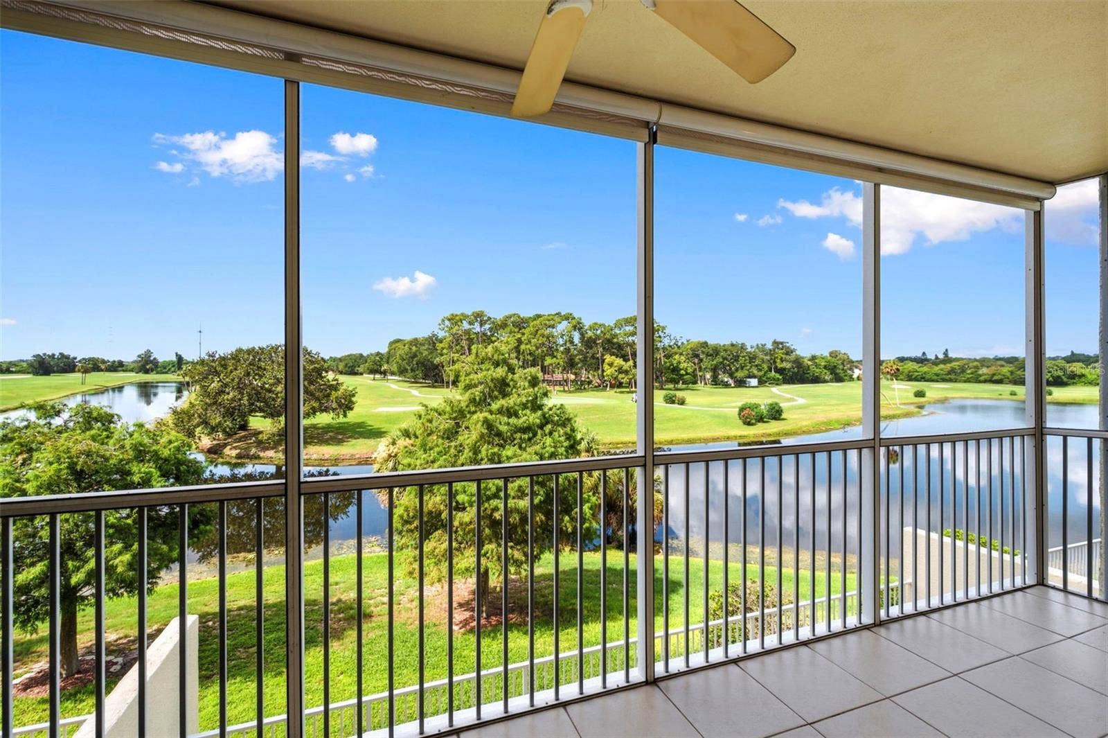 1200 COUNTRY CLUB DRIVE, #2205, Largo, FL 33771