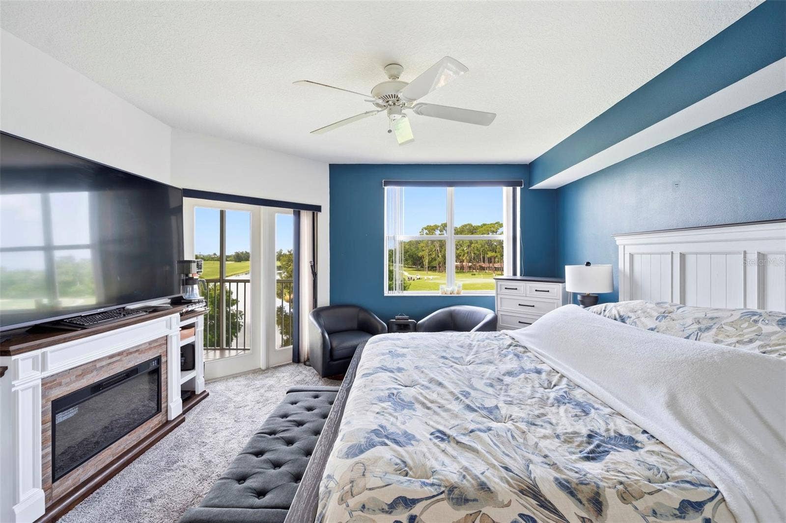 1200 COUNTRY CLUB DRIVE, #2205, Largo, FL 33771
