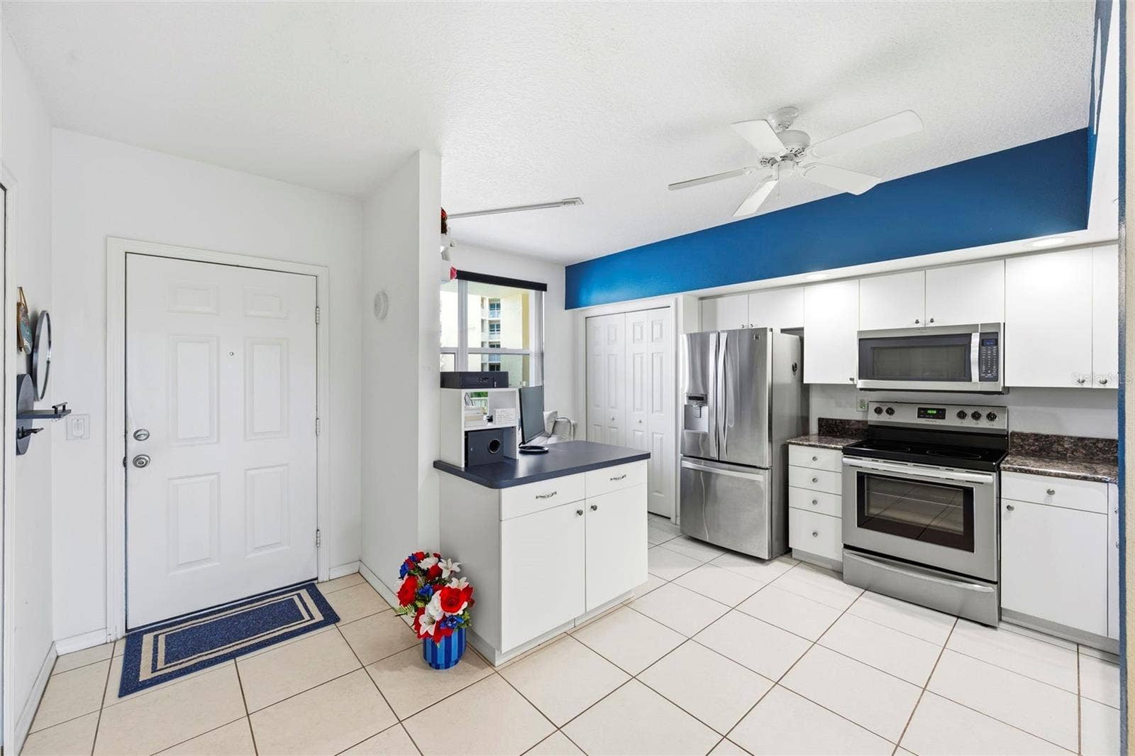 1200 COUNTRY CLUB DRIVE, #2205, Largo, FL 33771