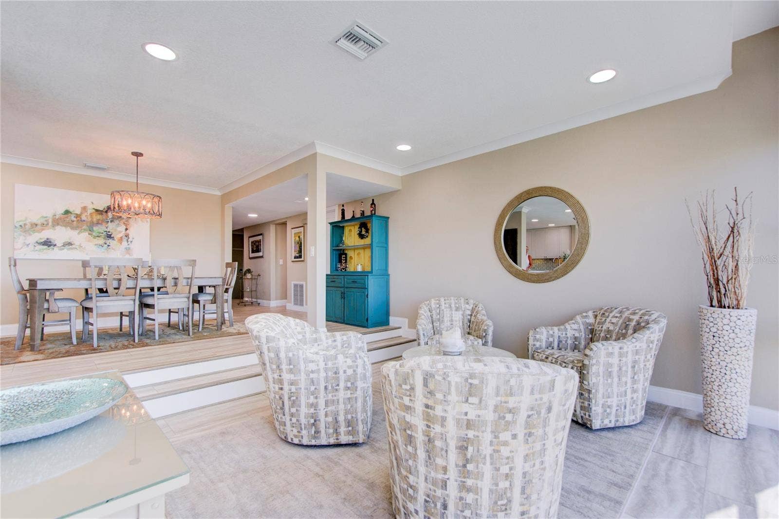 7600 SUN ISLAND DRIVE S, #804, South Pasadena, FL 33707 Sitting and Viewing