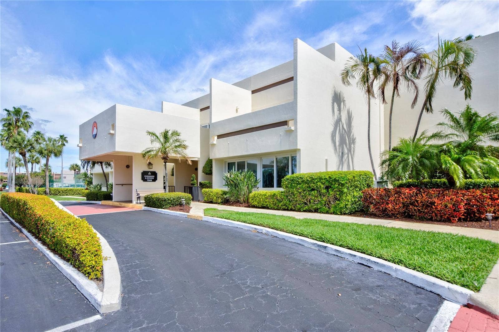 7600 SUN ISLAND DRIVE S, #804, South Pasadena, FL 33707 Clubhouse