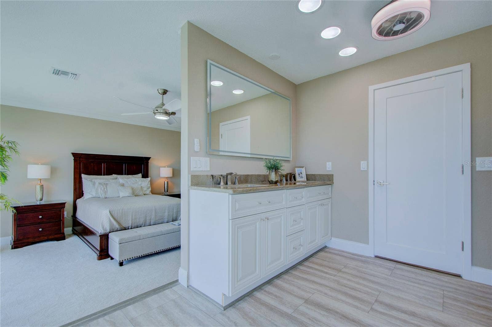 7600 SUN ISLAND DRIVE S, #804, South Pasadena, FL 33707 Master Bed and Bath