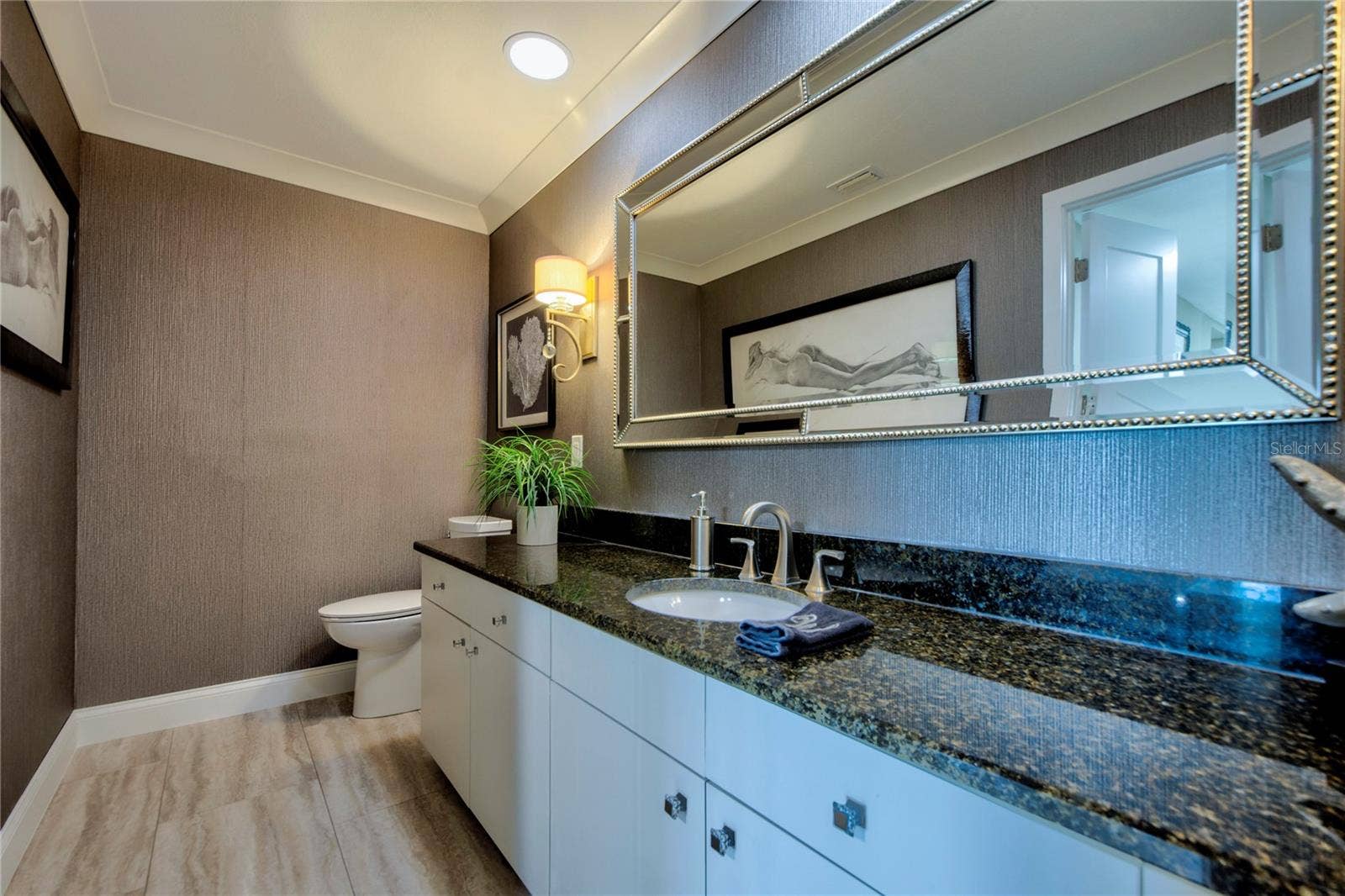 7600 SUN ISLAND DRIVE S, #804, South Pasadena, FL 33707 Half Bath