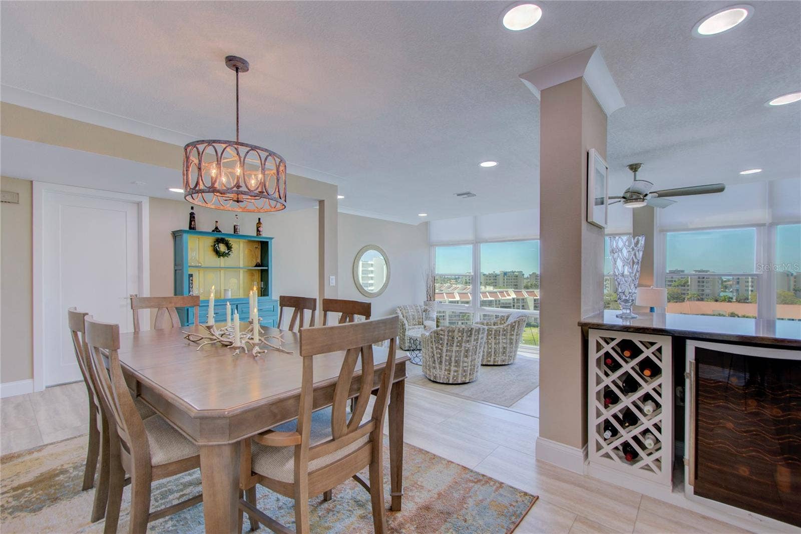 7600 SUN ISLAND DRIVE S, #804, South Pasadena, FL 33707 Dinnng