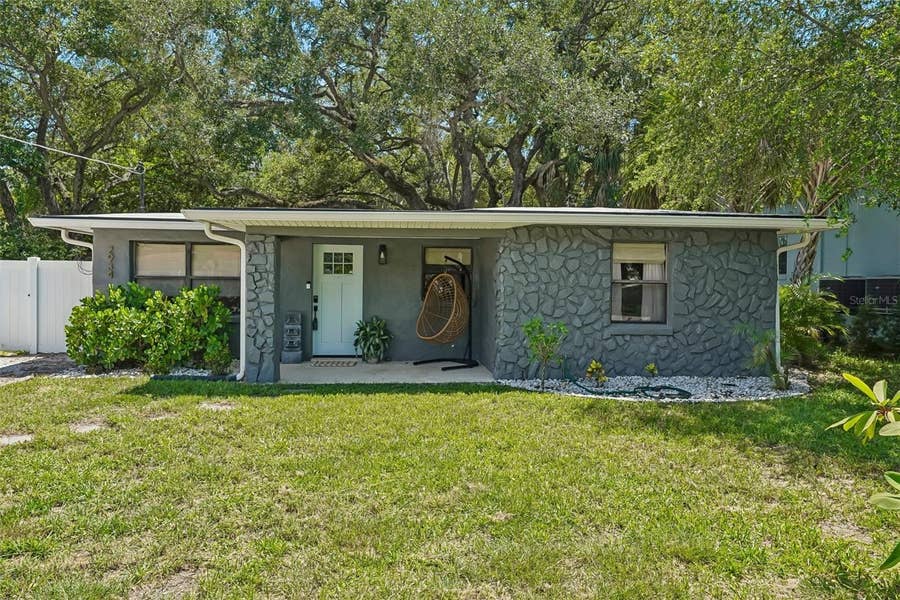 Property photo for 2934 W ELLIS DRIVE, Tampa, FL