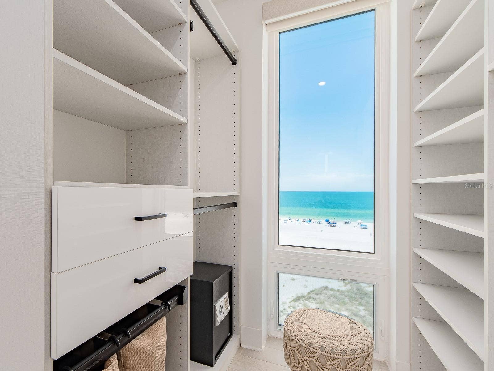 15 AVALON STREET, #701, Clearwater Beach, FL 33767 15 AVALON STREET, #701, Clearwater Beach, FL 33767