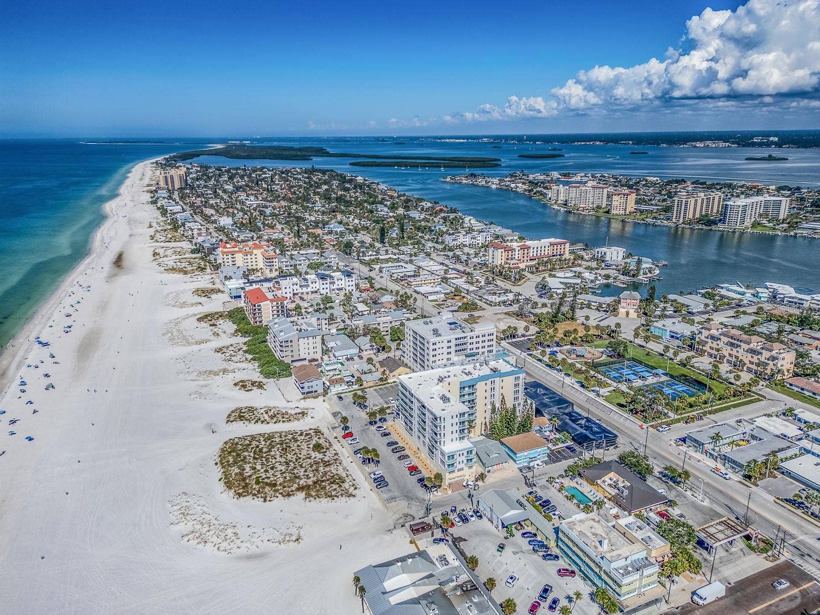 15 AVALON STREET, #701, Clearwater Beach, FL 33767 15 AVALON STREET, #701, Clearwater Beach, FL 33767